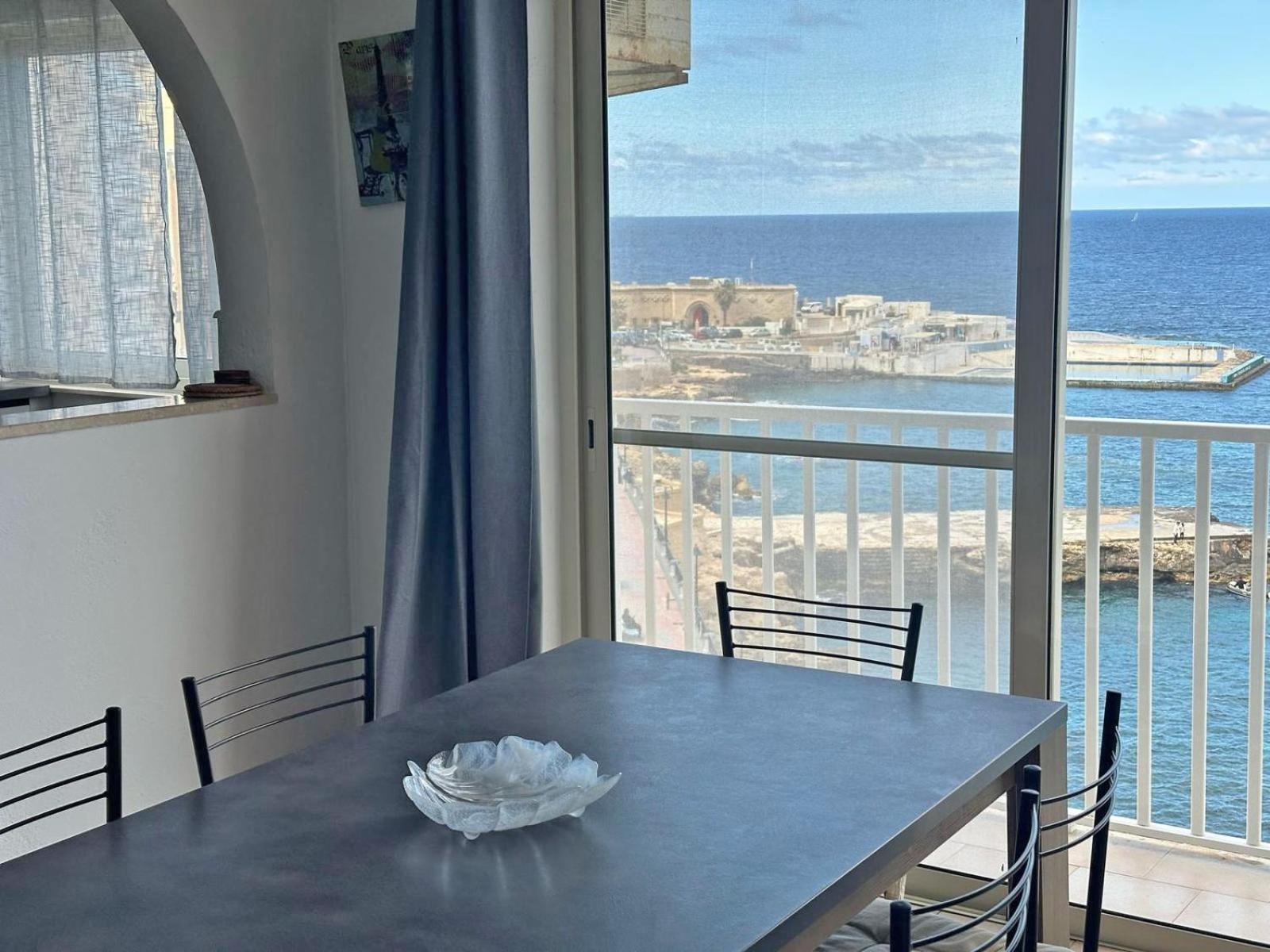 6Th Floor Seafront Apartment With Open Sea Views Sliema Dış mekan fotoğraf